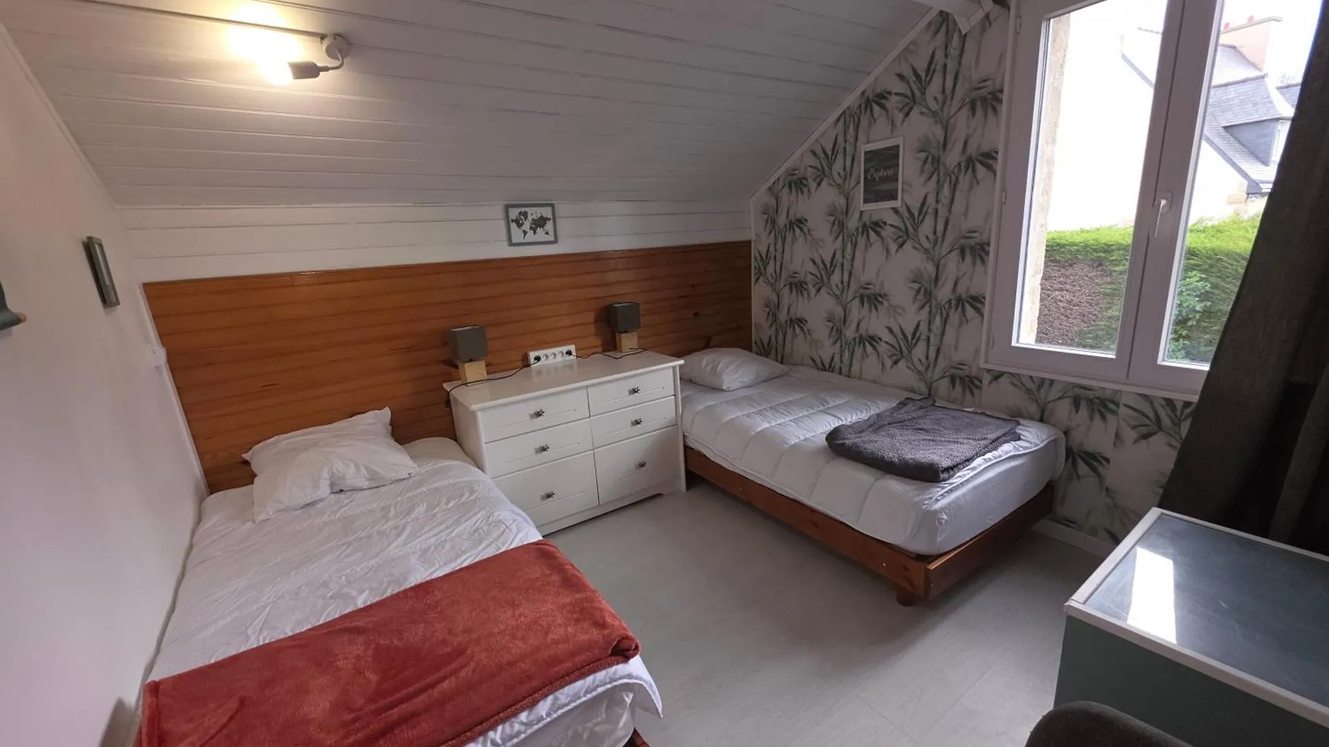 Holiday home Maison Bretagne Saint-Jacut-de-la-Mer